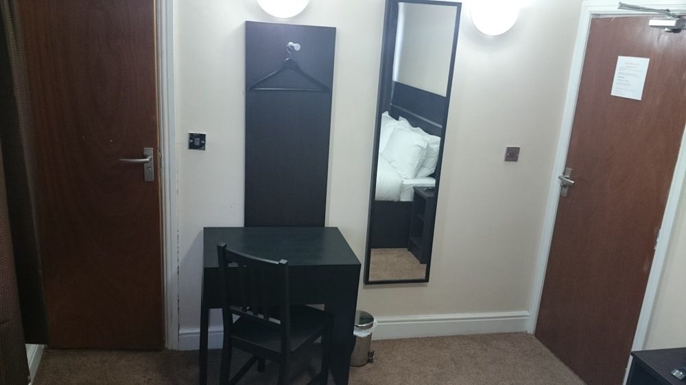 New Globe Hotel Londra Esterno foto